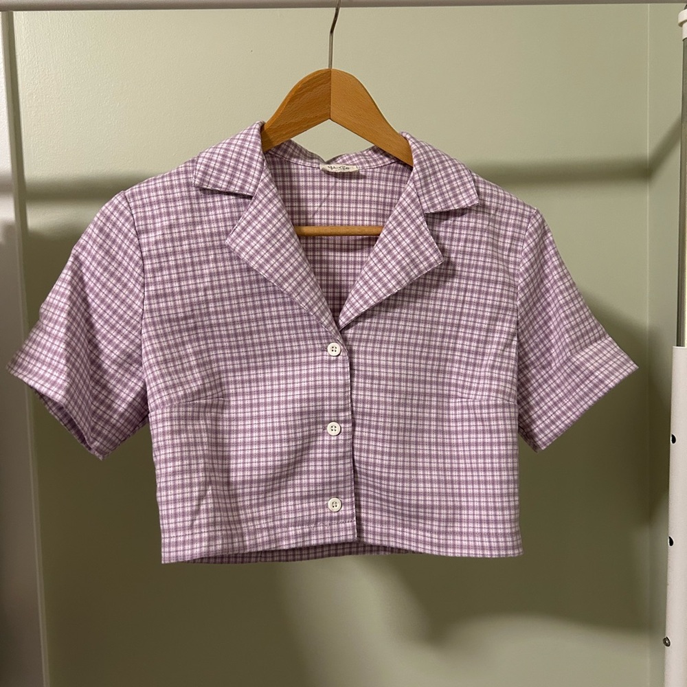 Brandy Melville John Galt Cropped Checkered Purple and White Button Up Top